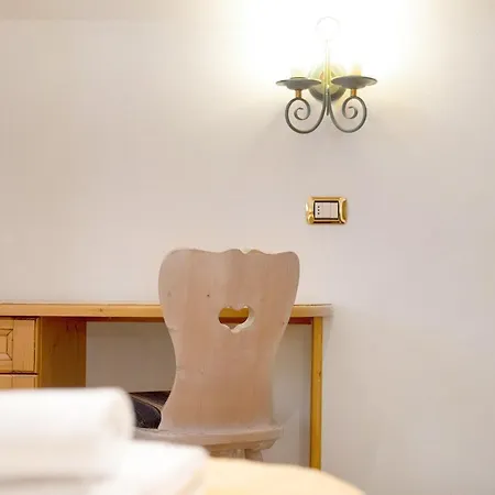 Casa Li Roina N 49 * ليفينو